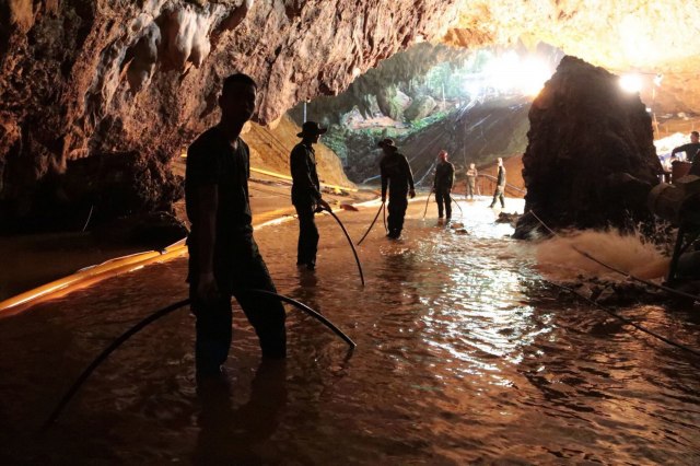Спасувачите објавија детали од пештерата: Ние не сме херои