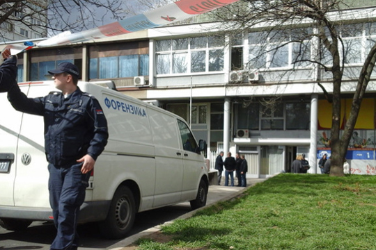 Во центарот на Белград откриени експлозивни направи и муниција
