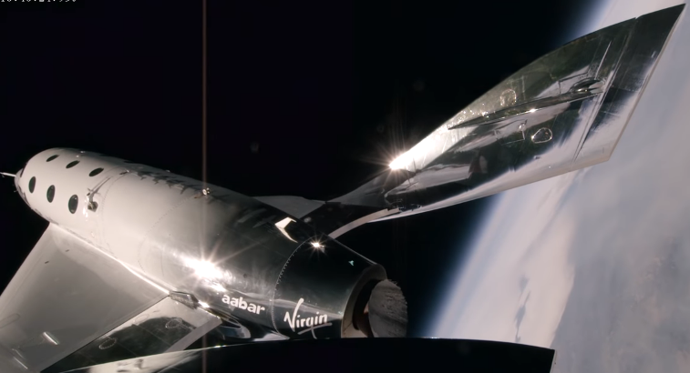 Наскоро тргнуваме во вселената: Лансирано летало за туристи (ВИДЕО)