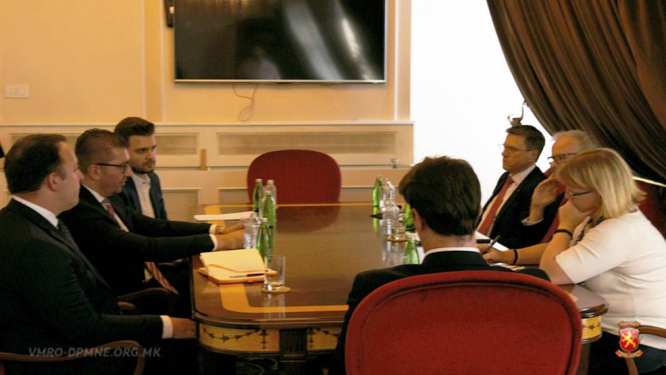 Мицкоски оствари средба со Директорот на Директоратот за проширување во Европската Комисија Кристијан Даниелсон