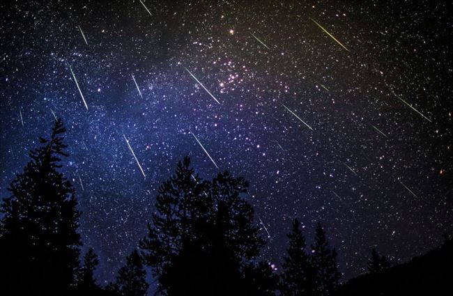 Идниот месец ни доаѓа метеорски дожд видлив со голо око – 1.000 ѕвезди ќе паѓаат на час