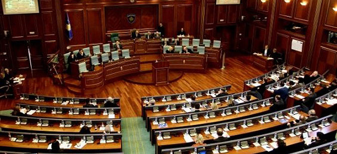 Косовската опозиција ја бојкотира седницата на Собранието за избор на тим за предовори со Србија