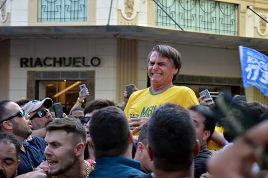Бразилскиот претседателски кандидат најверојатно нема да ја продолжи кампањата поради сериозните повреди
