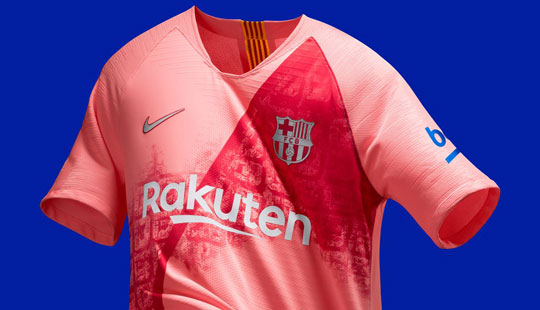 Барселона го претстави розовиот дрес