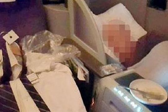 Патниците во ШОК: Пилот заспал сред прекуокеански лет