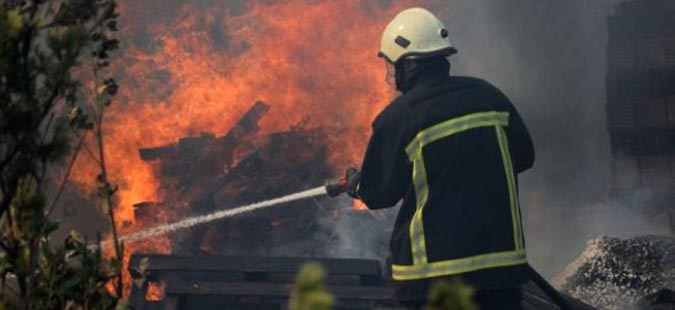 Пожар во стан во Велес, сопственичката е пренесена во болница