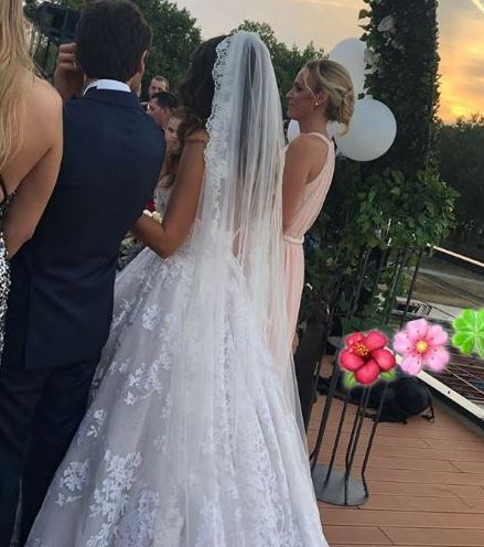Се ожени познатиот пејач на „Ѕвездите на гранд“, на свадбата и познатата македонска пејачка која блесна со новиот имиџ (ФОТО)