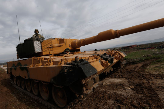 Турција: Тешкото оружје е повлечено од Идлиб