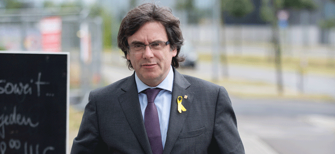 Каталонскиот Парламент одби да му го одземе правото на глас на Пуџдемон