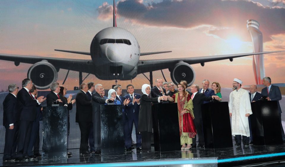 Ердоган го отвори новиот аеродром во Истанбул