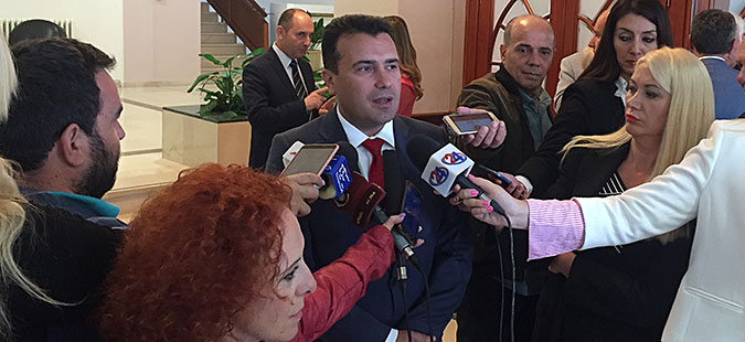 Заев: Барањата на ВМРО-ДПМНЕ се апсолутно неприфатливи