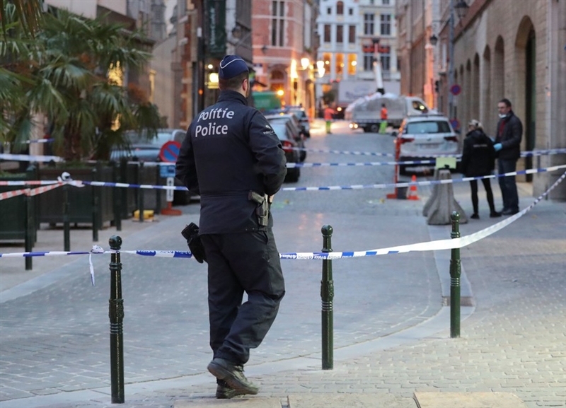 Откриена бомба во трговски центар во Брисел