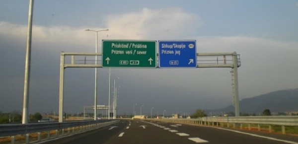 Патот Приштина – Скопје денеска и утре затворен за сообраќај