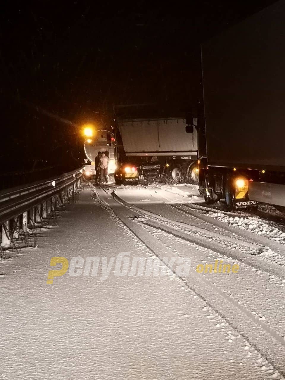 Превртена цистерна на патот Демир Капија-Смоквица, патот е затворен за сообраќај