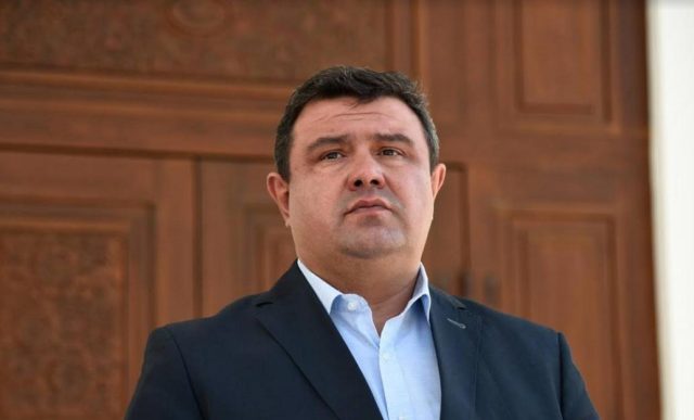 Мицевски до Реџепи: Да го сочуваме достоинството на пратениците, ајде да ја урнеме криминалната и од народот делегитимирана влада