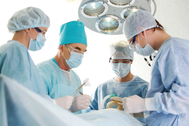 Косово: Одложени над илјада операции поради штрајкот на хирурзите