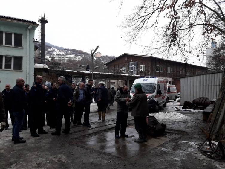 Крај на драмата во рудникот Трепча, сите рудари се спасени (ВИДЕО)