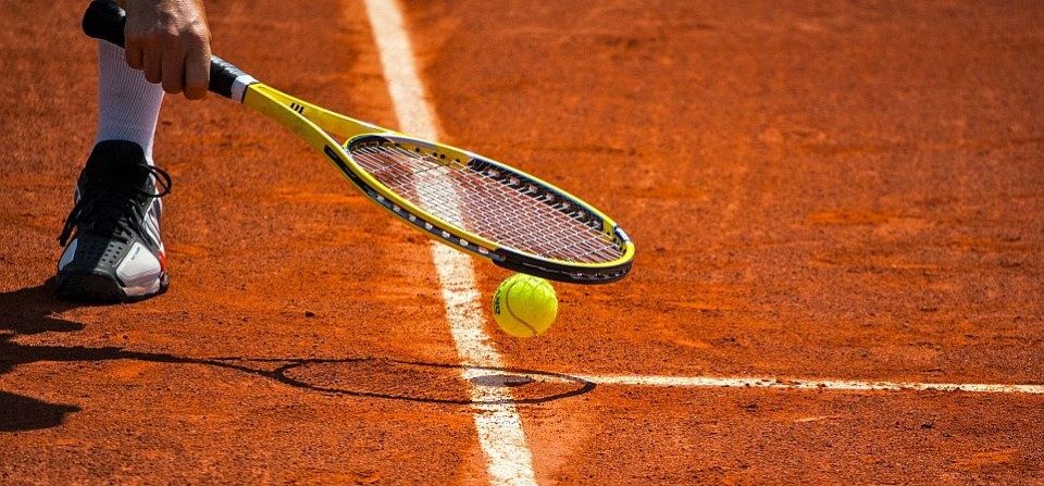 Доживотна суспензија за 21-годишен тенисер: Цело семејство биле измамници! (ФОТО)