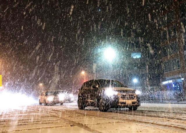 ВИДЕО: Силни врнежи од снег попладнево во регионот -апел до граѓаните возачите