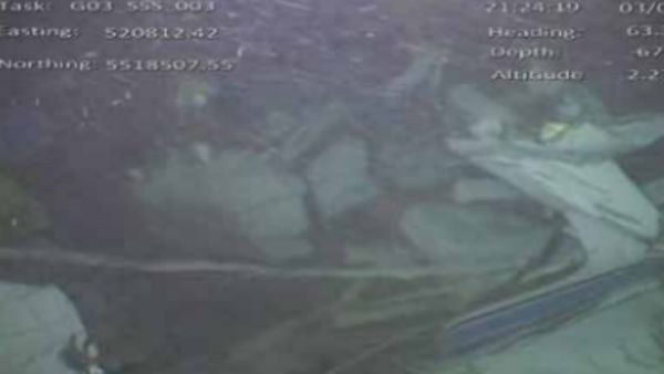 Се појавија нови слики од урнатиот авион на Сала (ФОТО)