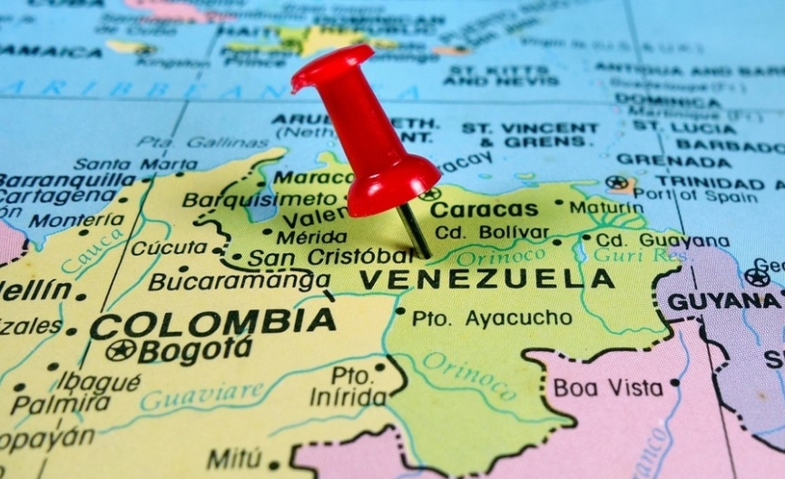 На членовите на венецуелскиот Парламент им е забрането да патуваат во САД