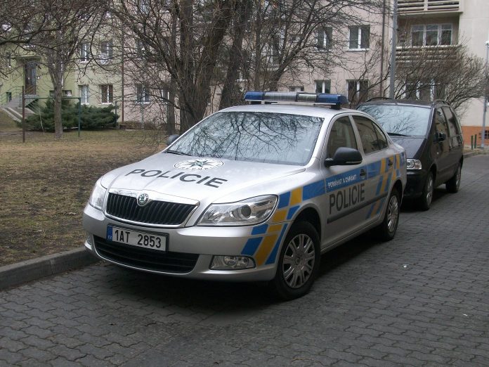 Пациент пукал во болница во Прага, две лица се повредени