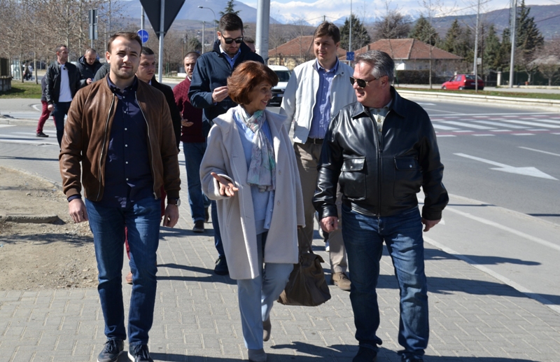 Силјановска во посета на граѓаните на Ѓорче Петров:  Без правична и социјална држава, никој не може да зборува за политички успеси и евроинтеграции