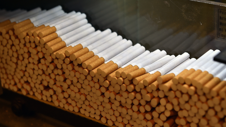 Коњевиќ тврди дека во Црна Гора се уништуваат само десет отсто од запленетите цигари, а остатокот се шверцува