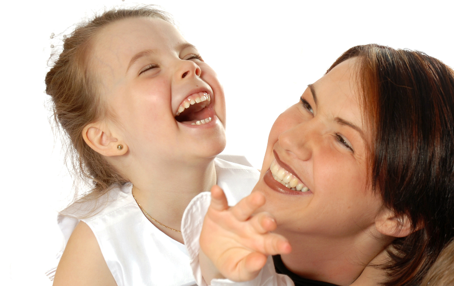 Зошто децата се смејат почесто од возрасните?