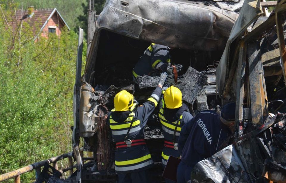 Колега на загинатиот возач на автобусот кој се запали во Србија запрепастен- ја раскажа глетката што ја затекнал