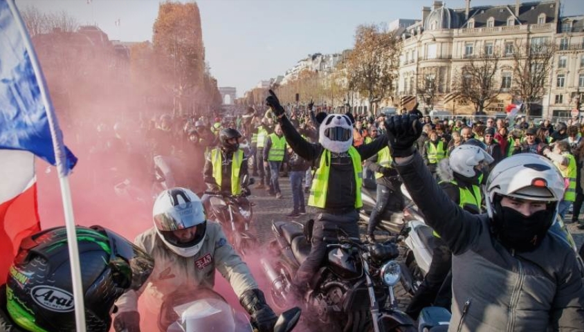 Хаос во Брисел: „Жолтите елеци“ се судрија со полицијата