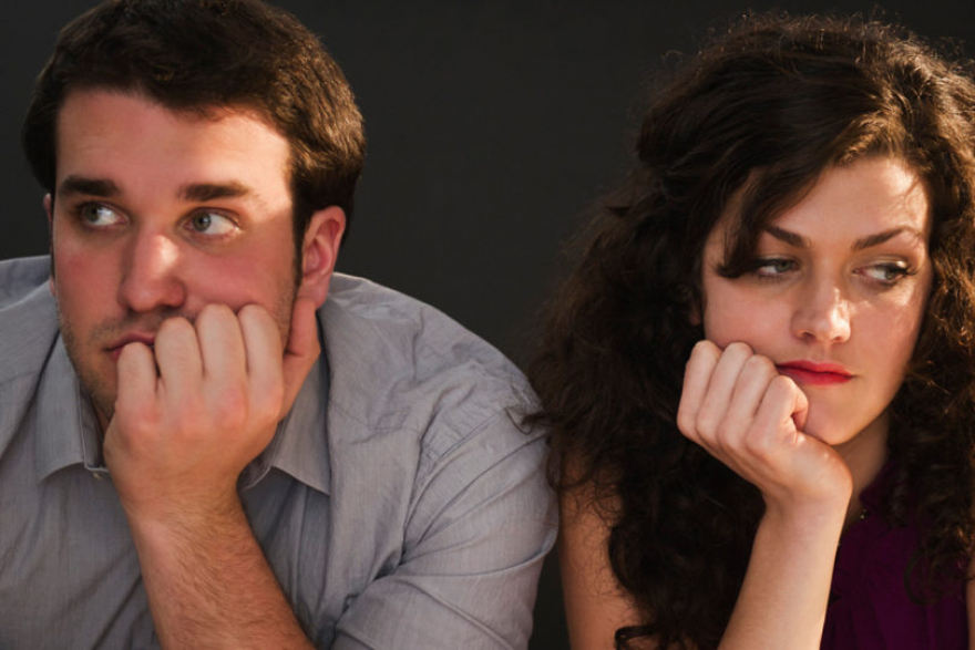 3 јасни показатели дека не сака врска со вас: Не го „бркајте“ мажот кој не ве сака