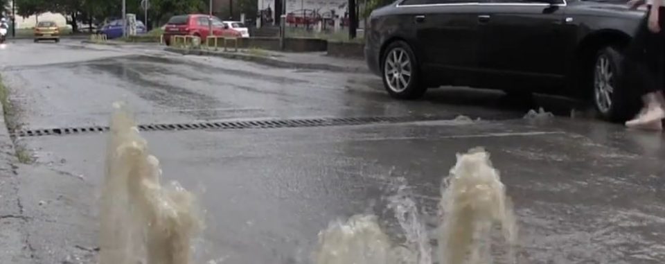 ХИТ ФОТО: Новите Фонтани во Скопје по дождот