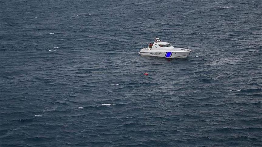 Загинаа четири лица во судир на грчки танкер со турски рибарски брод