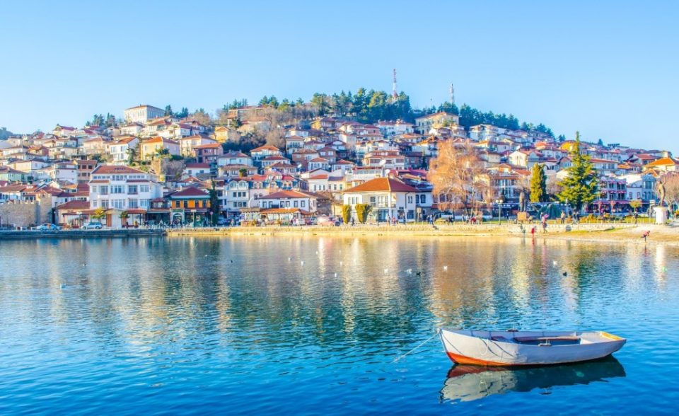 Хотелите на охридското крајбрежје ставаат клуч на врата заради пандемијата