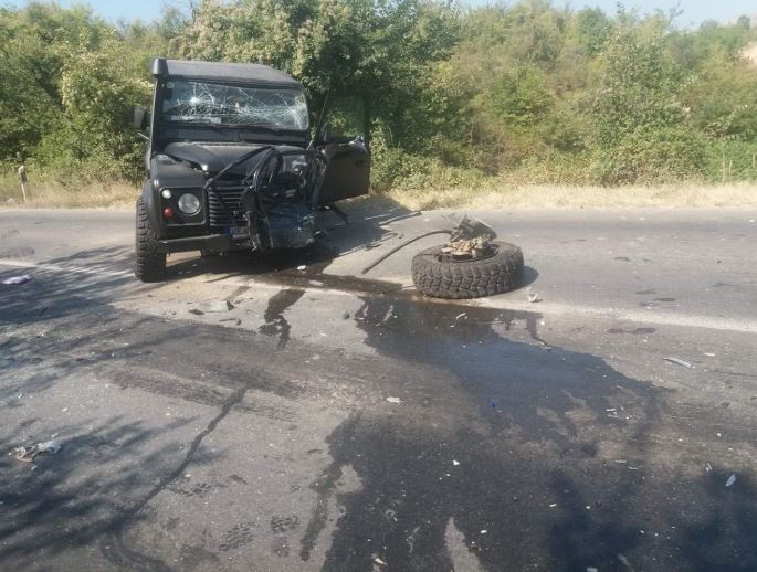 НОВА ТРАГЕДИЈА УТРОВО ВО МАКЕДОНИЈА: Еден загинат и петмина повредени во тешка сообраќајка