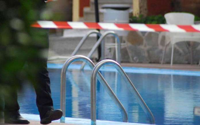 Одморот се претворил во вистинска трагедија: Се удавија две сестри во базен- еве ги деталите