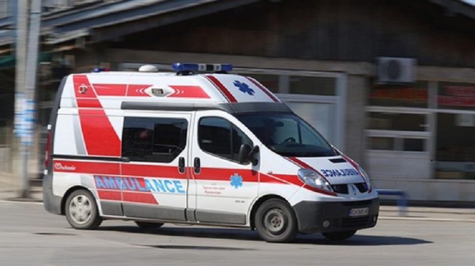 Возач тешко повреден во сообраќајка на патот Охрид-Ресен