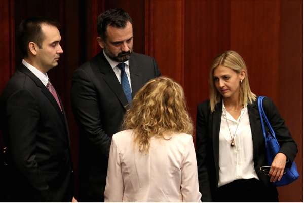 Избрани нови заменици министри во македонската Влада