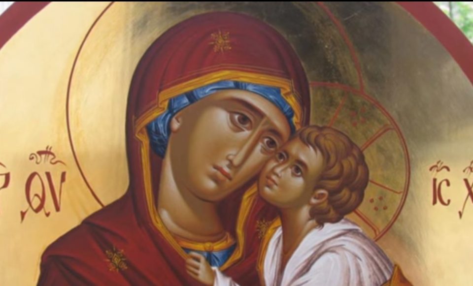 Се празнува Успение на Пресвета Богородица – Голема Богородица, празник на мајката на животот