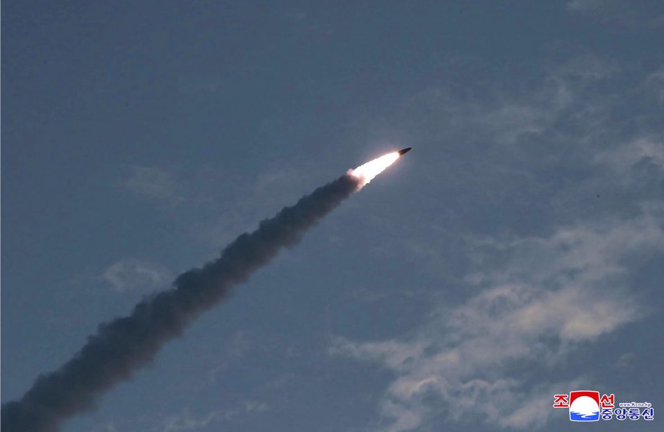 Северна Кореја истрела интерконтинентална балистичка ракетa