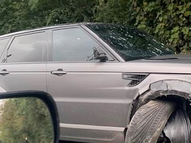 ФОТО: Агуеро ја погледна смртта во очи, направи сообраќајка со Range Rover од 150.000 фунти