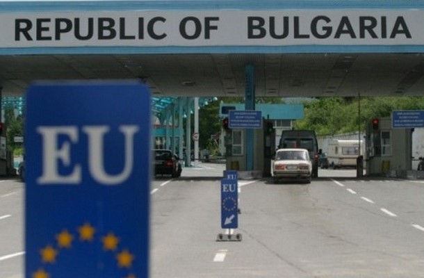 Бугарите одат да пазарат во Македонија заради пониските цени на храната