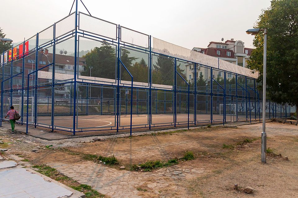 Комплетно реновирано спортското игралиште на ОУ „Кочо Рацин“ – Донација на Sport Life
