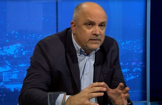 Калајџиев: Јовевски нема лидерски капацитети, најдобро е да си оди во пензија