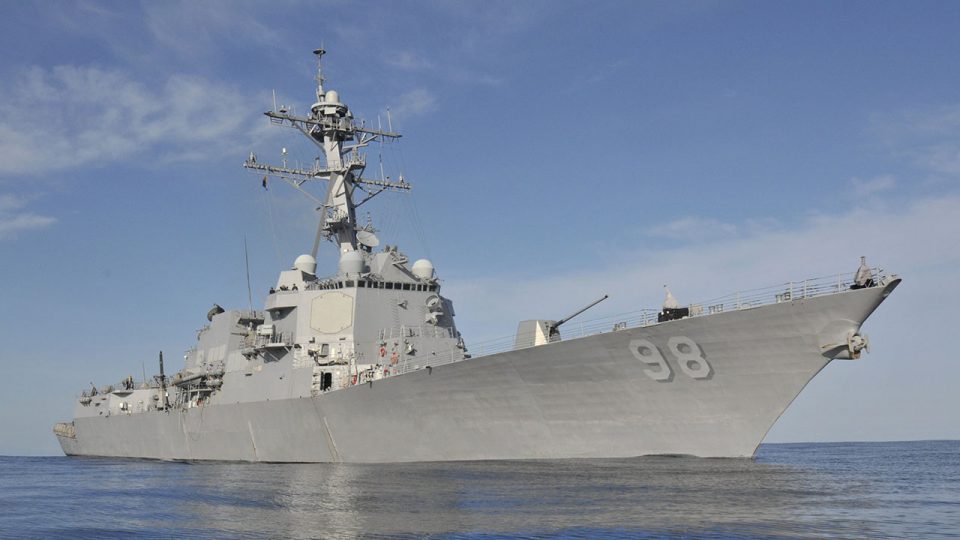 Американската морнарица тврди дека запленила делови од иранска ракета