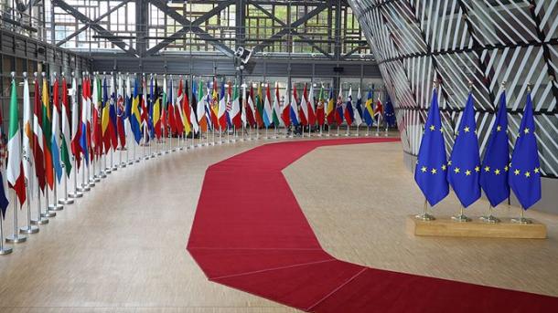 Во Брисел денеска почнува дводневен самит на лидерите на ЕУ