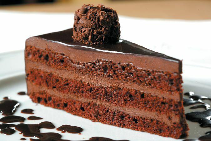 Највкусна торта на светот: Чоколадна фантазија со рум