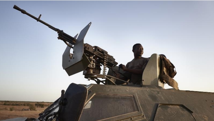Во напад на џихадистите во Буркина Фасо убиени 35 цивили