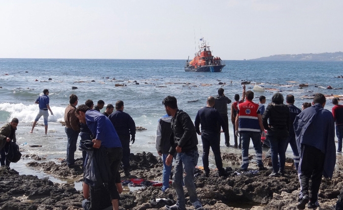 Грција планира да изгради лебдечка ограда поради мигрантите
